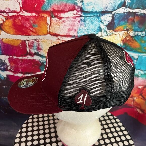 1 Iron Trendy Clover Logo "Lucky" 2022  Baseball Style Hat Cap One Size Snapback - Picture 3 of 8